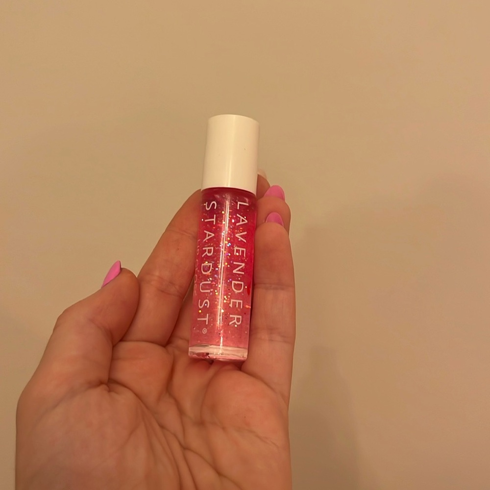 PLEASE DONT BUY THIS LISTING!! lavender stardust lip oil!